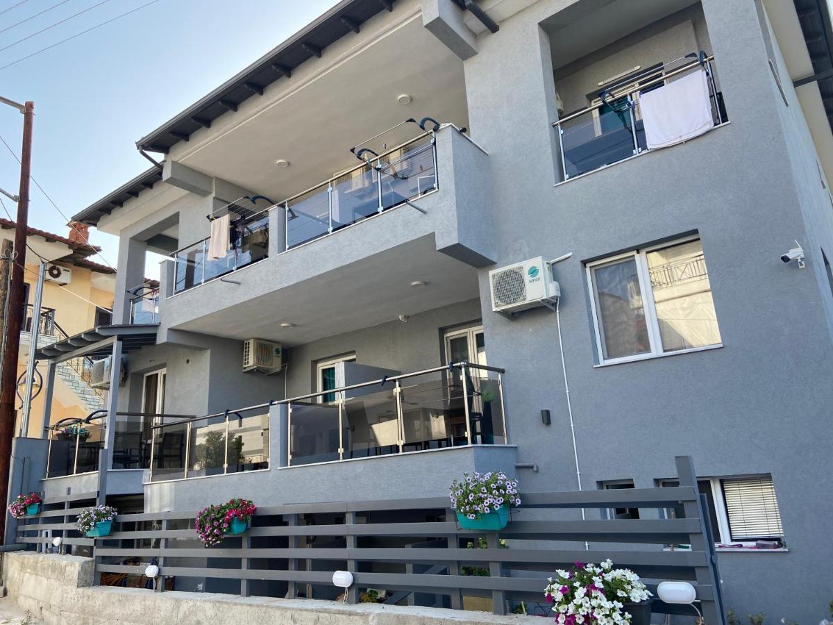 Apartments Miki Polychrono Exterior photo